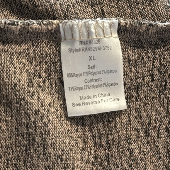 One Park Ave, Asymmetrical Long Sleeve Blouse - Picture 4 of 4